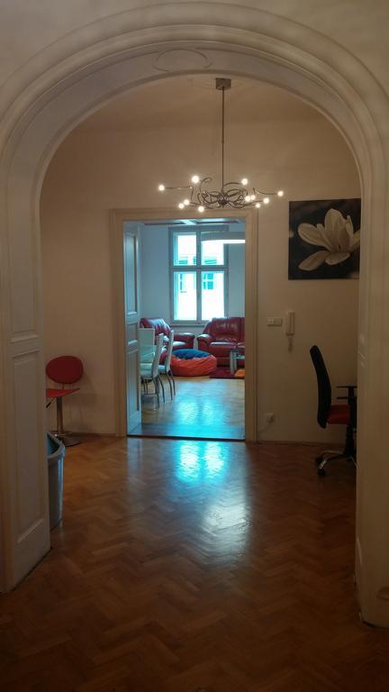 Apartment Balbinova プラハ エクステリア 写真
